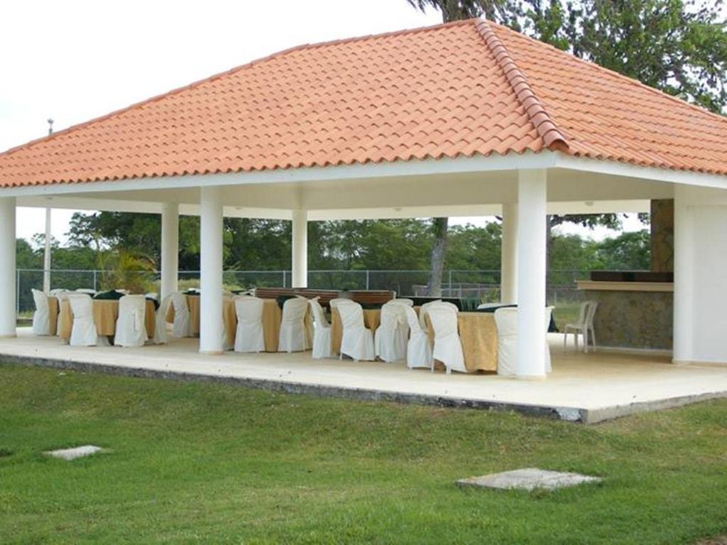 Hotel Las Caobas San Francisco de Macorís Zewnętrze zdjęcie
