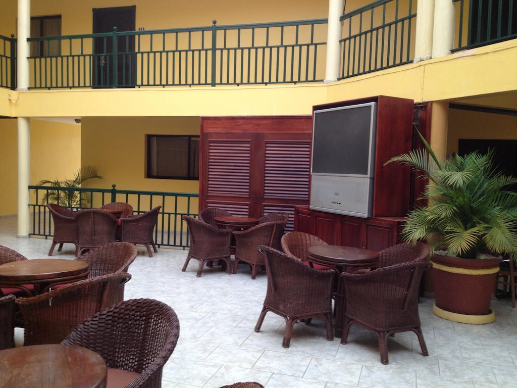Hotel Las Caobas San Francisco de Macorís Zewnętrze zdjęcie
