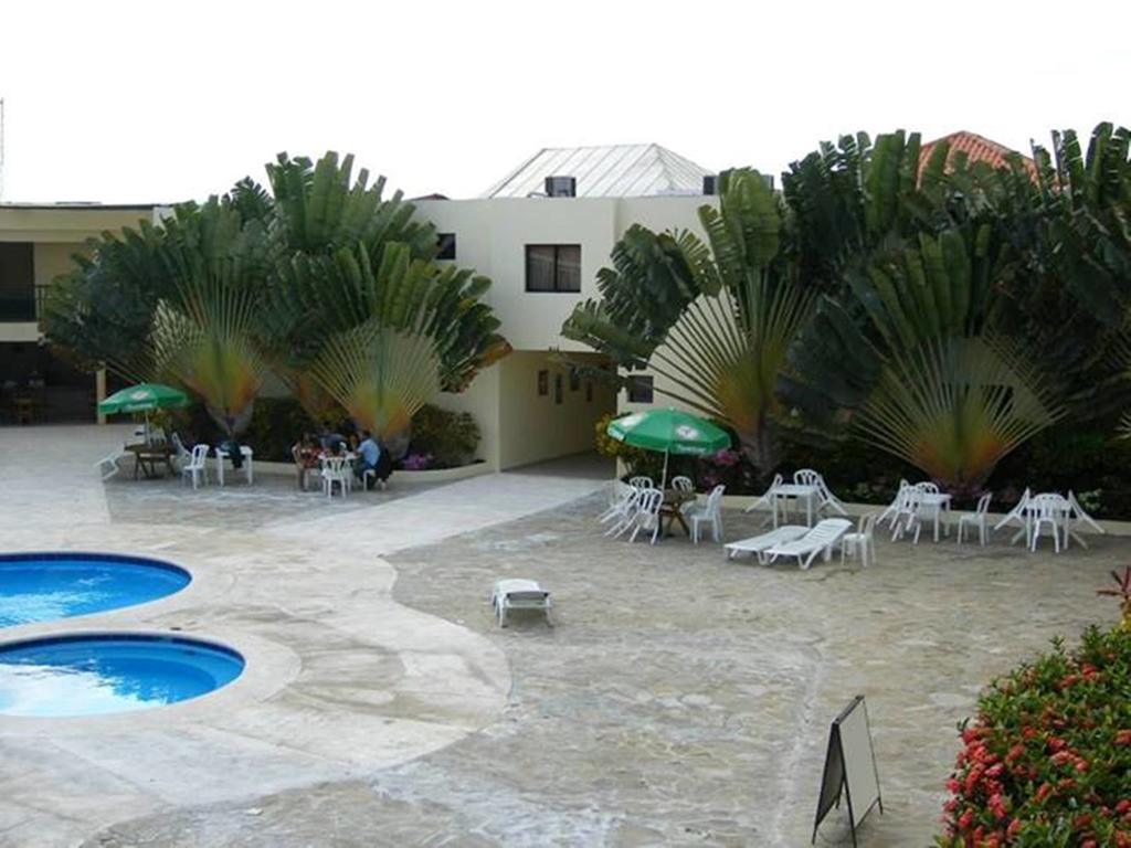 Hotel Las Caobas San Francisco de Macorís Zewnętrze zdjęcie